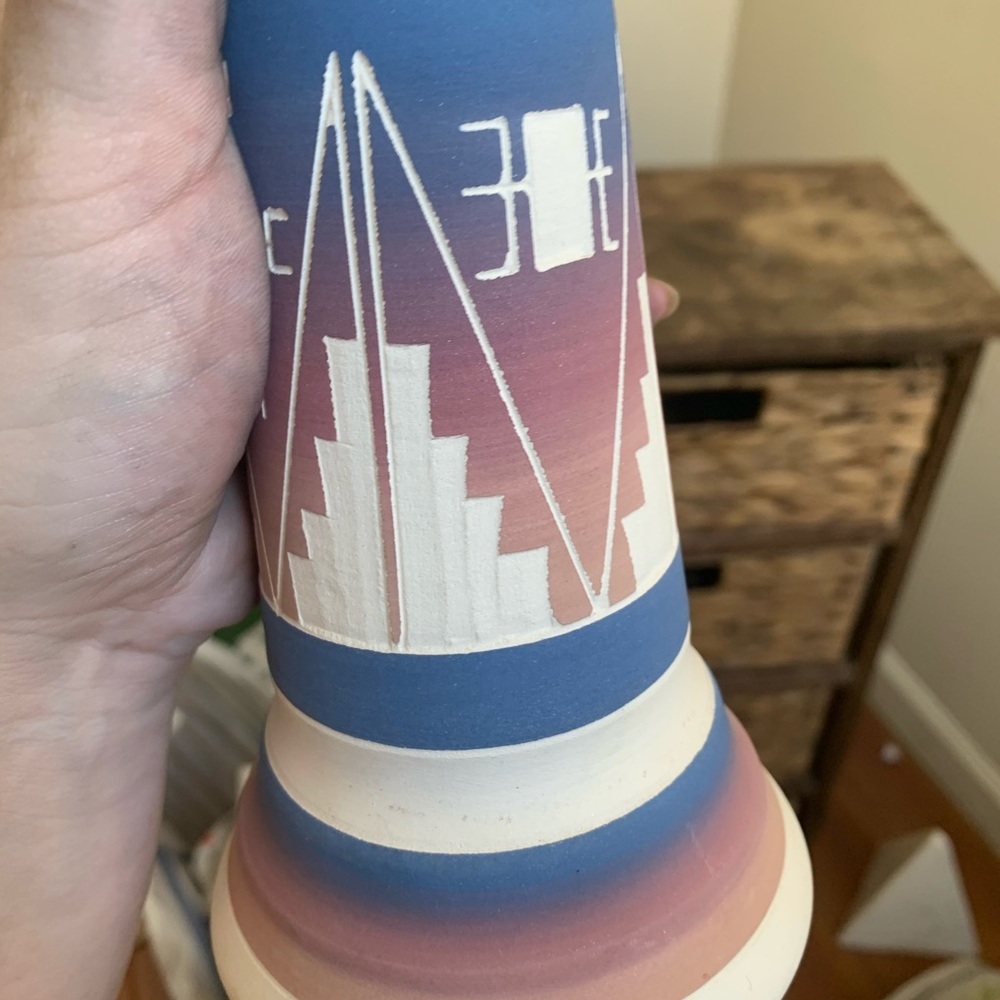 Hand Made Aztec Vase - Picture 4 of 7